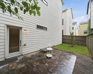 4314 Spencer Street - Photo Thumbnail 20
