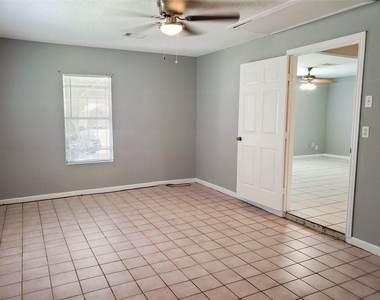 3020 Sagebrush Drive - Photo Thumbnail 12