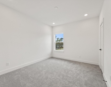 241 Rebecca Street - Photo Thumbnail 17