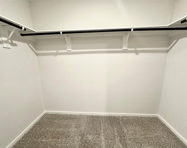 12316 Lexington Heights - Photo Thumbnail 8