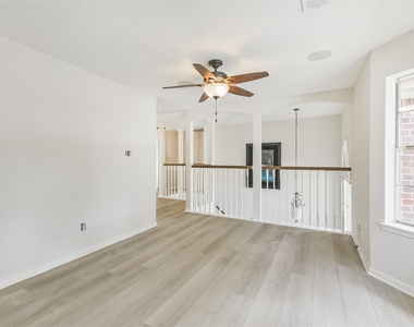 11230 Sunshine Park Drive - Photo Thumbnail 22