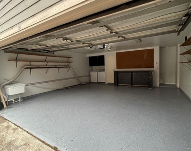 6601 Sands Point Drive - Photo Thumbnail 15