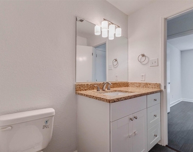 8100 Cambridge Street - Photo Thumbnail 23