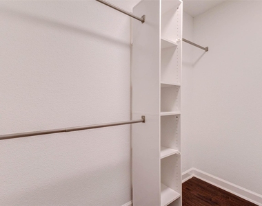 8100 Cambridge Street - Photo Thumbnail 21