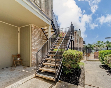 8100 Cambridge Street - Photo Thumbnail 27
