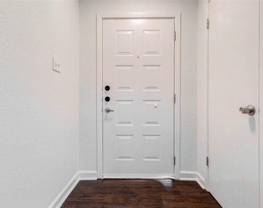 8100 Cambridge Street - Photo Thumbnail 8