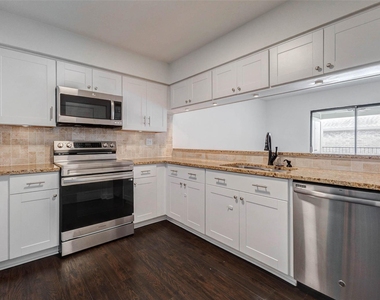 8100 Cambridge Street - Photo Thumbnail 2