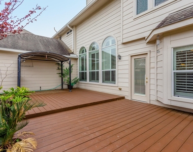 3107 Rosholt Drive - Photo Thumbnail 41