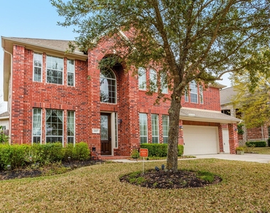 3107 Rosholt Drive - Photo Thumbnail 1