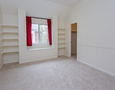 3107 Rosholt Drive - Photo Thumbnail 30
