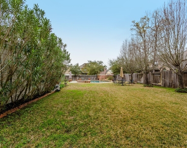 3107 Rosholt Drive - Photo Thumbnail 46