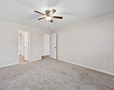 5418 Roserock Lane - Photo Thumbnail 22