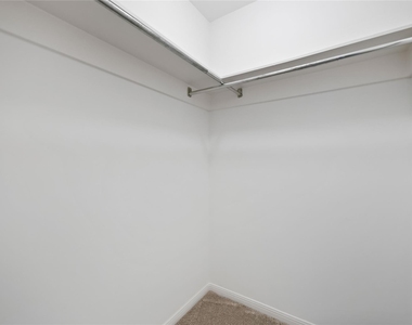 5418 Roserock Lane - Photo Thumbnail 18