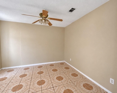 11314 Gracechurch Drive - Photo Thumbnail 4