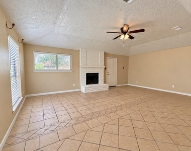 11314 Gracechurch Drive - Photo Thumbnail 6