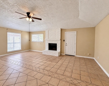 11314 Gracechurch Drive - Photo Thumbnail 2