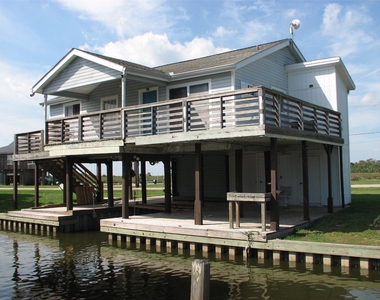 134 Redfish Drive - Photo Thumbnail 1