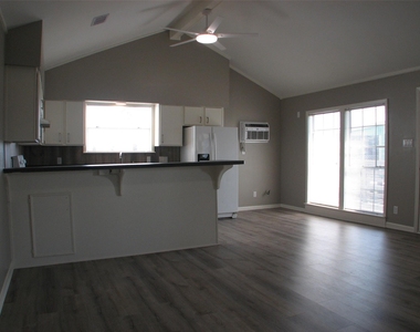 134 Redfish Drive - Photo Thumbnail 5
