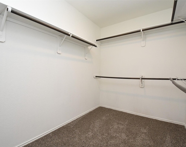 23010 Ari Creek Way - Photo Thumbnail 18