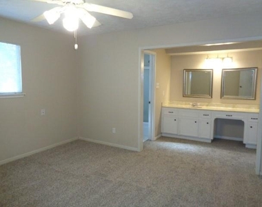 5923 Green Springs Drive - Photo Thumbnail 16