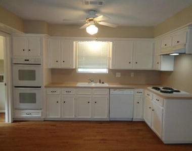 5923 Green Springs Drive - Photo Thumbnail 4