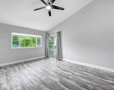 435 Ocean Park Lane - Photo Thumbnail 10