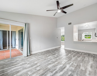 435 Ocean Park Lane - Photo Thumbnail 12