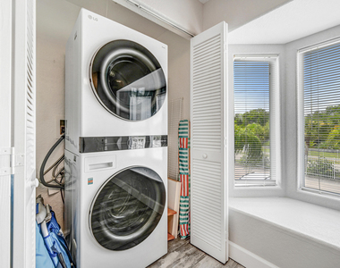 435 Ocean Park Lane - Photo Thumbnail 19