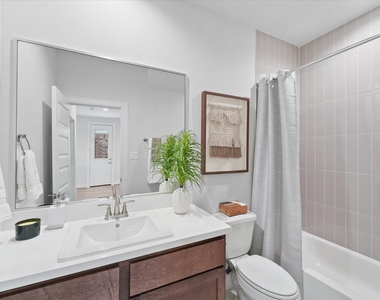 9217 Washington Heights - Photo Thumbnail 11