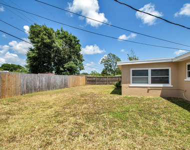 558 Oxford Avenue - Photo Thumbnail 33