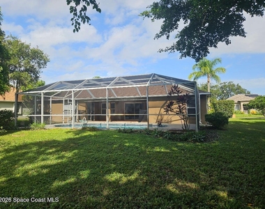 911 Wood Creek Drive - Photo Thumbnail 22