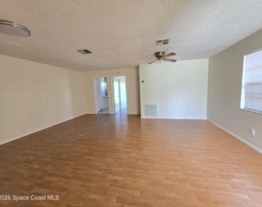 36 Elton Street - Photo Thumbnail 21