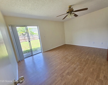 36 Elton Street - Photo Thumbnail 10