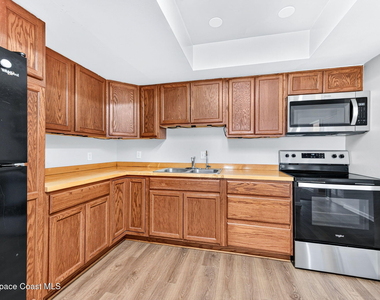 1515 Huntington Lane - Photo Thumbnail 14
