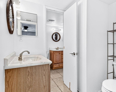 1515 Huntington Lane - Photo Thumbnail 24
