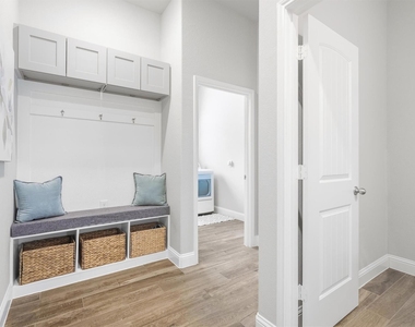 9034 Japonica Drive - Photo Thumbnail 24