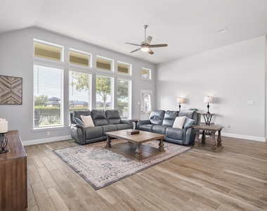 9034 Japonica Drive - Photo Thumbnail 13