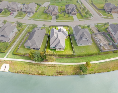9034 Japonica Drive - Photo Thumbnail 38