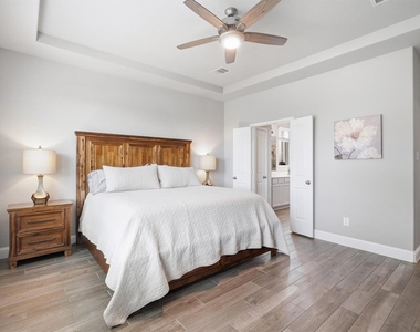 9034 Japonica Drive - Photo Thumbnail 19
