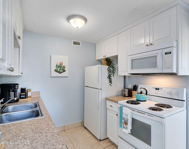 1031 Park Drive - Photo Thumbnail 6
