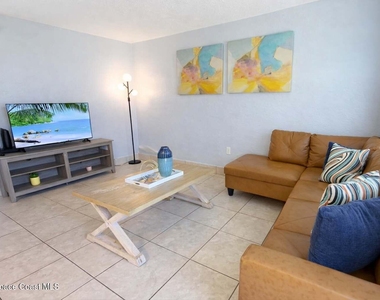 1031 Park Drive - Photo Thumbnail 2