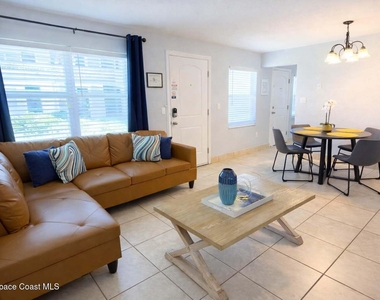 1031 Park Drive - Photo Thumbnail 3