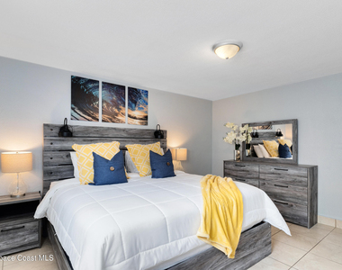 1031 Park Drive - Photo Thumbnail 9