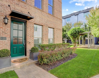 620 Delano Street - Photo Thumbnail 32