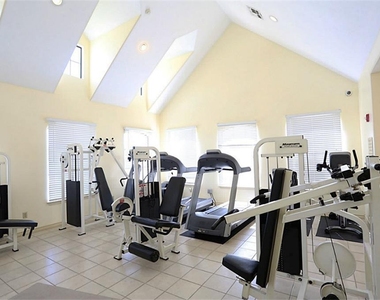 2710 Diamond Vista Lane - Photo Thumbnail 27