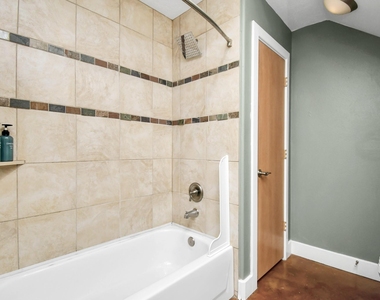 3416 St Emanuel Street - Photo Thumbnail 13