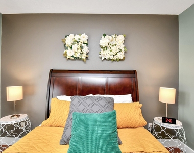 3416 St Emanuel Street - Photo Thumbnail 10