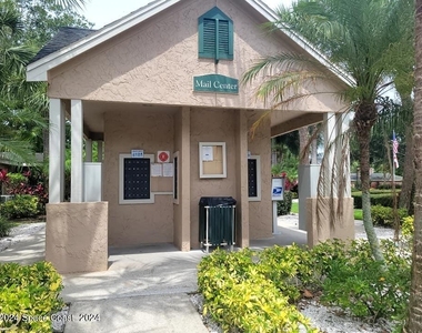 7667 N Wickham Road - Photo Thumbnail 20