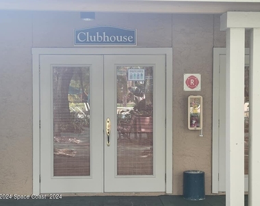 7667 N Wickham Road - Photo Thumbnail 15