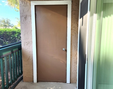 7667 N Wickham Road - Photo Thumbnail 13